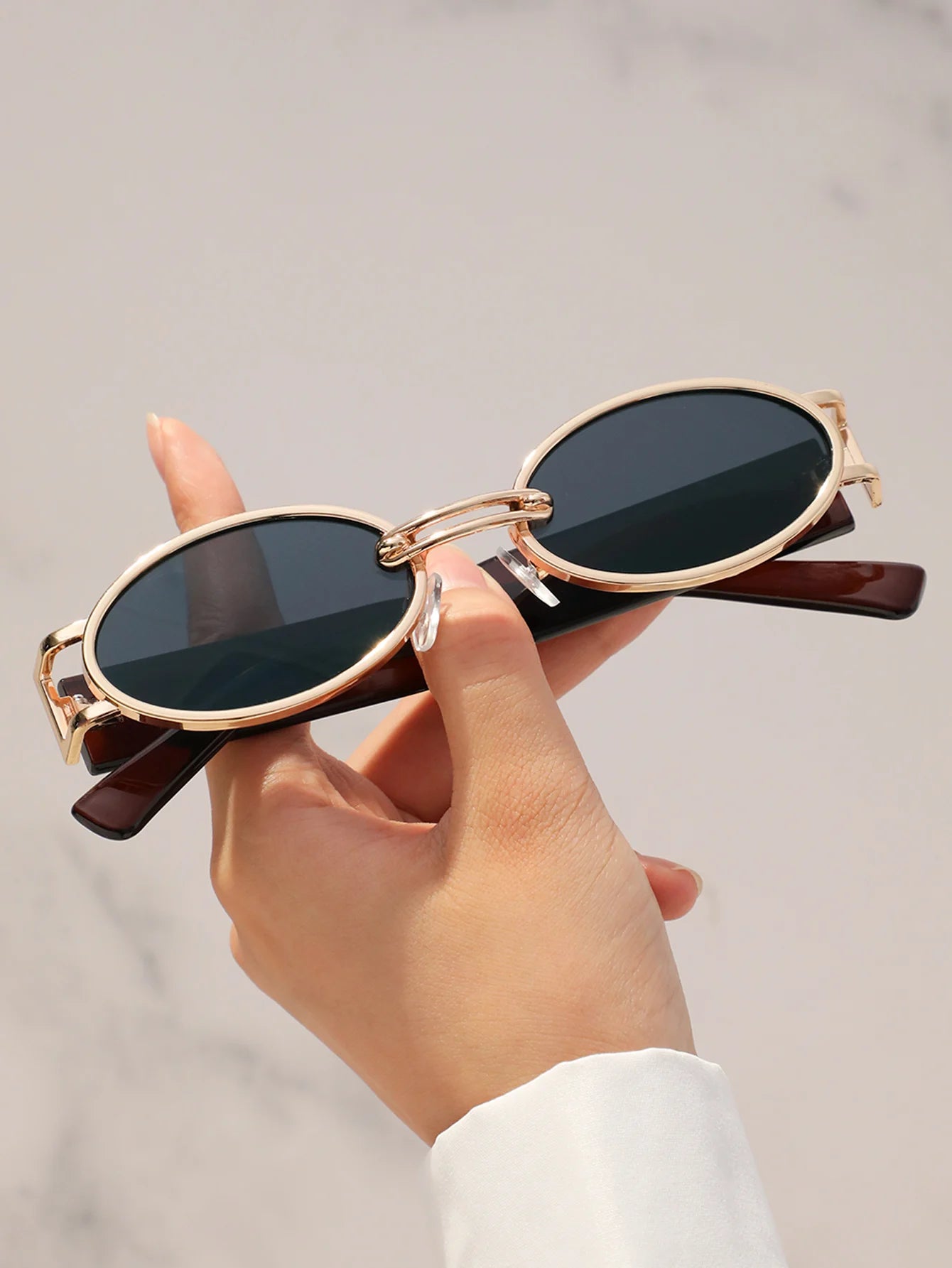 Oval Classic – Vintage Acetate Frame Sunglasses