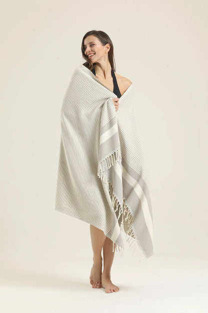 The Dune Layer – Oversized Cotton Beach Towel