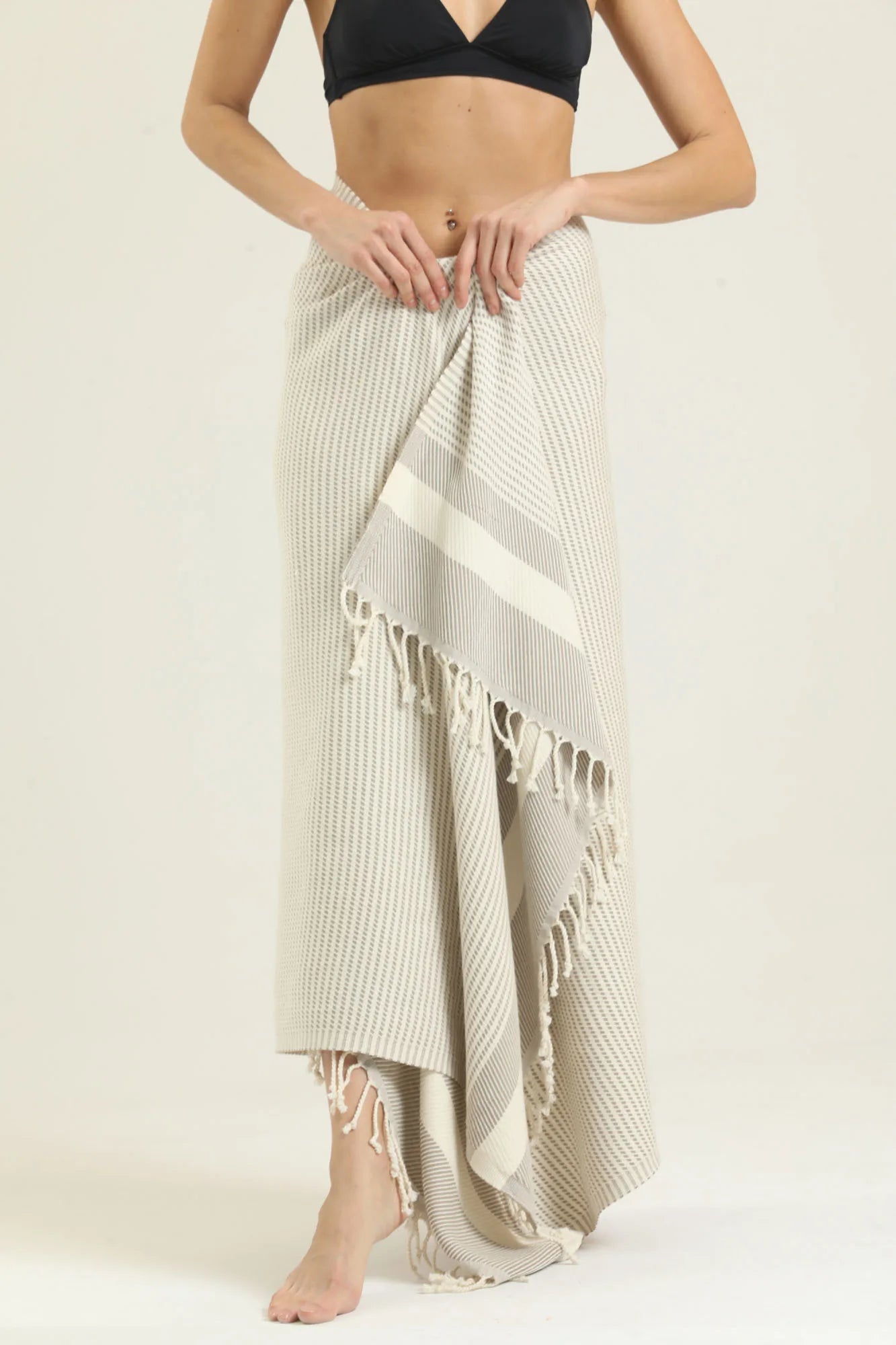 The Dune Layer – Oversized Cotton Beach Towel