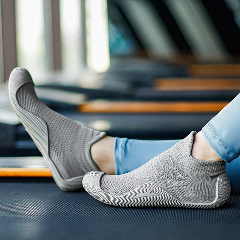 Women's Breathable & Lightweight Fitness Shoes