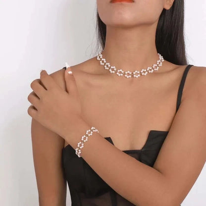 Château Pearl Bracelet